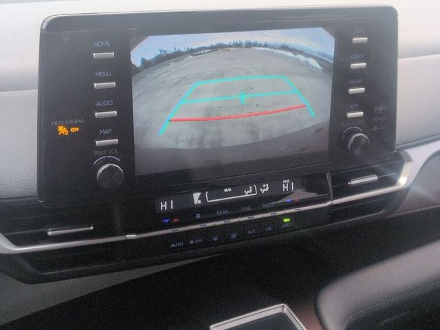 2023 Toyota SIENNA LE LE 8 Passenger