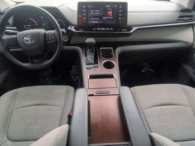 2023 Toyota SIENNA LE LE 8 Passenger