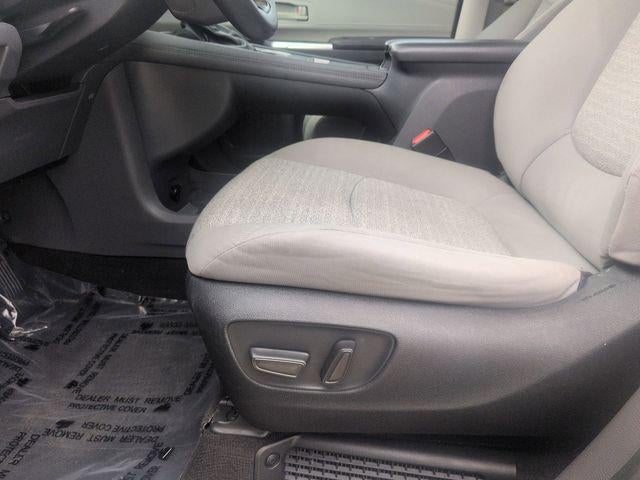 2023 Toyota SIENNA LE LE 8 Passenger