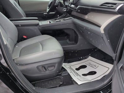 2024 Toyota SIENNA XLE XLE 8 Passenger