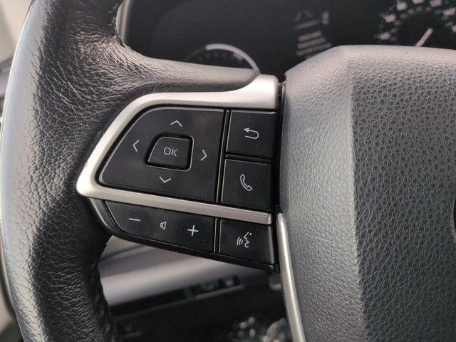 2024 Toyota SIENNA XLE XLE 8 Passenger