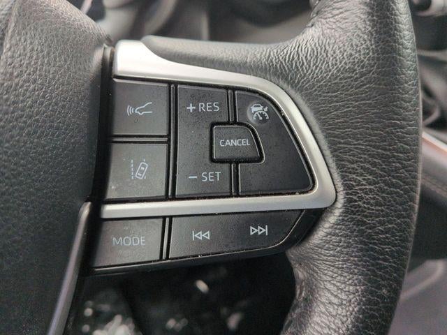 2024 Toyota SIENNA XLE XLE 8 Passenger