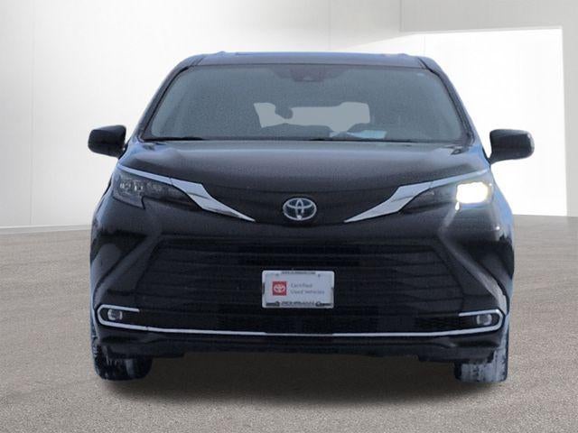 2024 Toyota SIENNA XLE XLE 8 Passenger