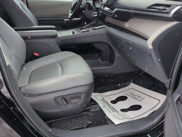 2024 Toyota SIENNA XLE XLE 8 Passenger