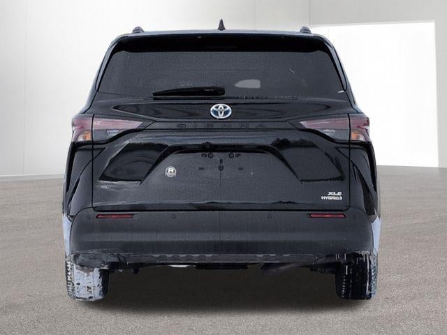 2024 Toyota SIENNA XLE XLE 8 Passenger