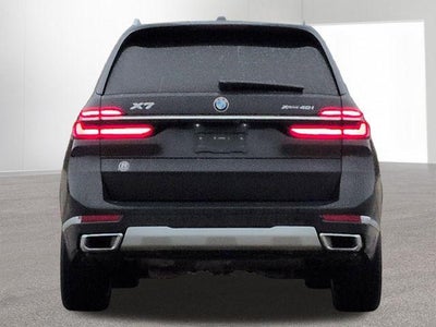 2025 BMW X7 xDrive40i
