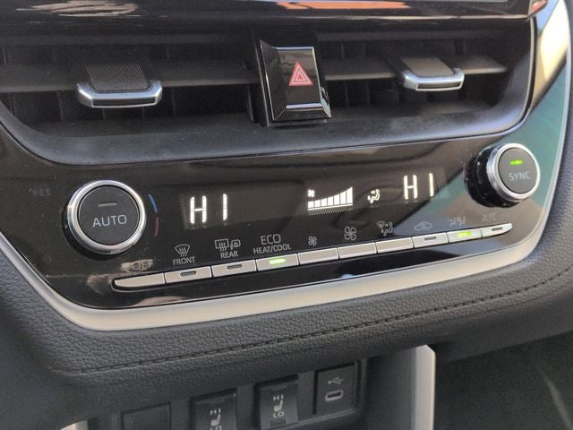 2024 Toyota Corolla Cross XLE