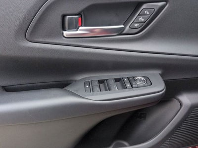 2025 Toyota Prius PREMIUM XSE Premium