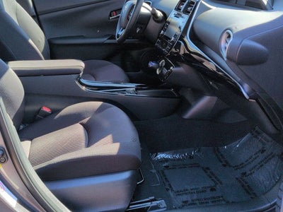 2022 Toyota PRIUS PRIME LE