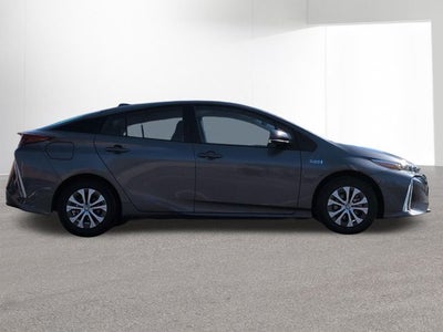 2022 Toyota PRIUS PRIME LE