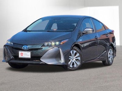 2022 Toyota PRIUS PRIME LE