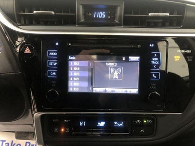 2017 Toyota COROLLA LE