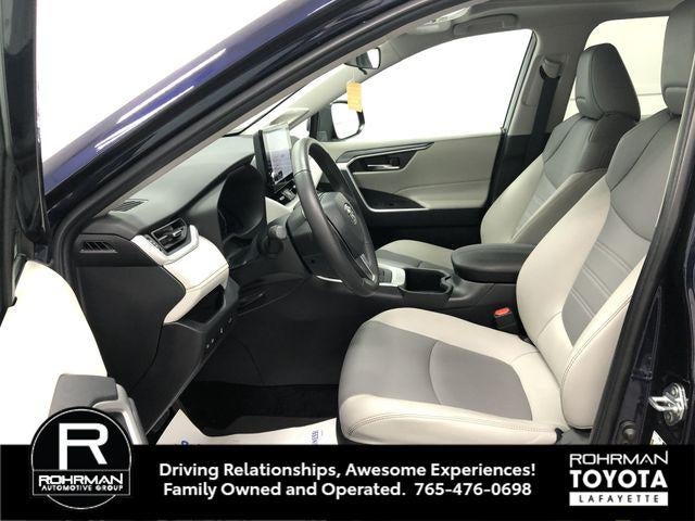 2024 Toyota RAV4 HYBRID XLE Premium