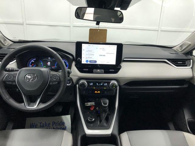 2024 Toyota RAV4 HYBRID XLE Premium