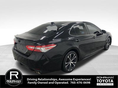 2019 Toyota CAMRY SE