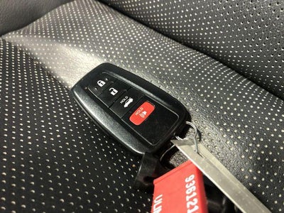 2019 Toyota CAMRY XSE