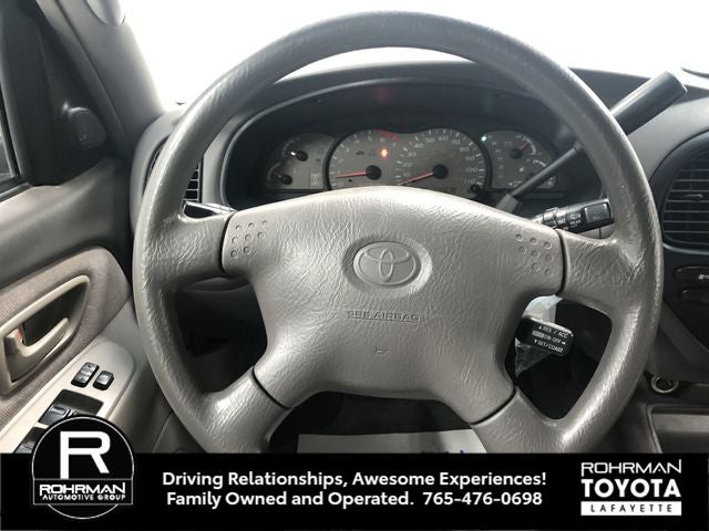 2002 Toyota SEQUOIA SR5 SR5