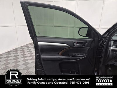 2017 Toyota HIGHLANDER XLE