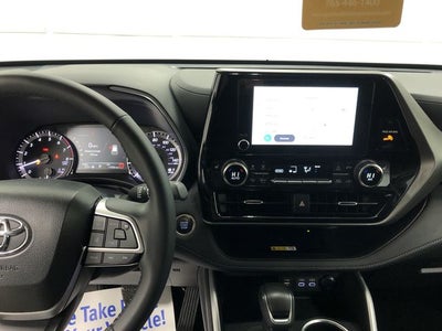 2024 Toyota HIGHLANDER XLE
