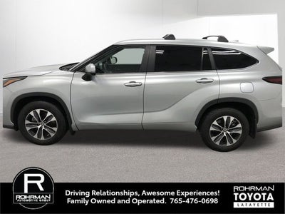 2024 Toyota HIGHLANDER XLE