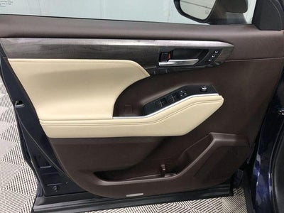 2022 Toyota HIGHLANDER HYBRD Limited