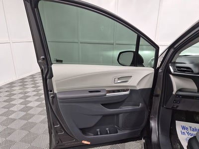 2024 Toyota SIENNA XLE AWD XLE 7 Passenger