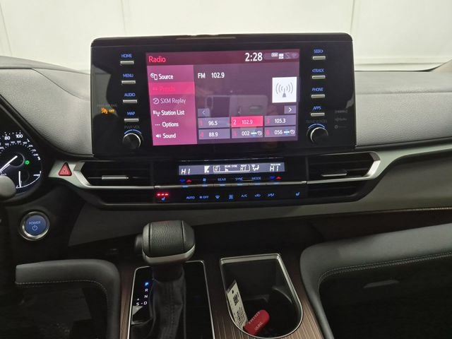 2024 Toyota SIENNA XLE AWD XLE 7 Passenger