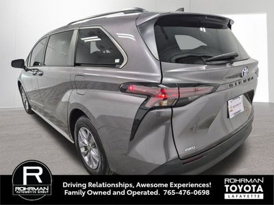2024 Toyota SIENNA XLE AWD XLE 7 Passenger
