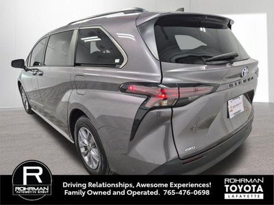 2024 Toyota SIENNA XLE AWD XLE 7 Passenger