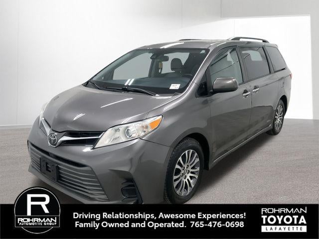 2020 Toyota SIENNA XLE 3.5L XLE 8 Passenger