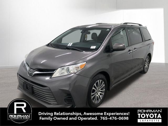 2020 Toyota SIENNA XLE 3.5L XLE 8 Passenger