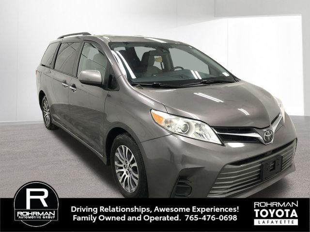 2020 Toyota SIENNA XLE 3.5L XLE 8 Passenger