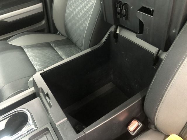 2021 Toyota TUNDRA 4X4 SR5