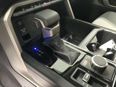 2023 Toyota TUNDRA 4X4 SR5