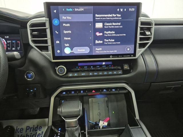 2023 Toyota TUNDRA HV 4X4 Platinum