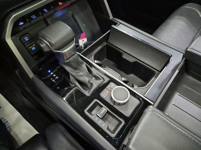 2023 Toyota TUNDRA HV 4X4 Platinum