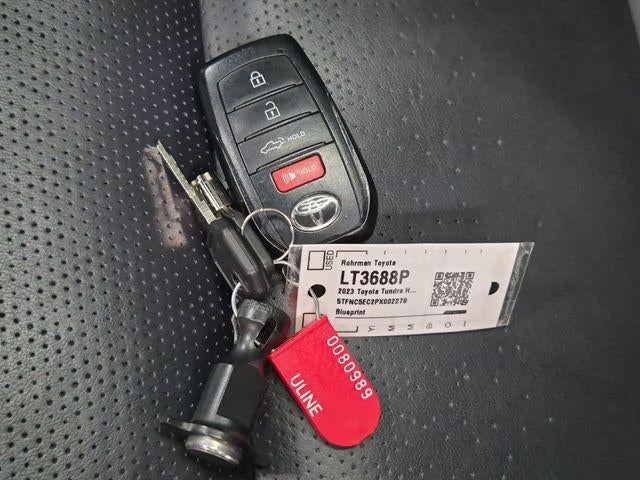 2023 Toyota TUNDRA HV 4X4 Platinum