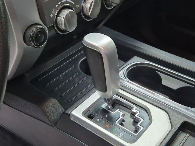 2019 Toyota TUNDRA 4X4 SR5 4.6L V8