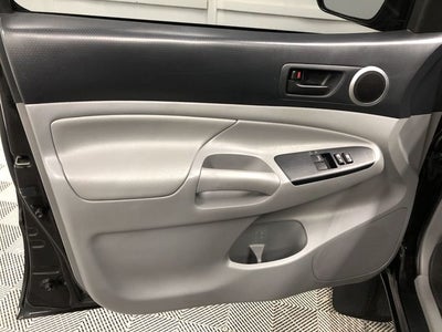 2015 Toyota TACOMA 4X4 Base V6