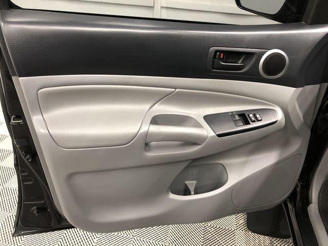 2015 Toyota TACOMA 4X4 Base V6