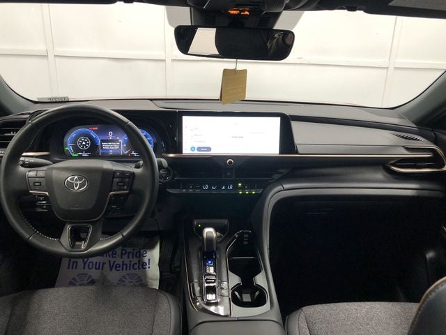 2024 Toyota CROWN XLE