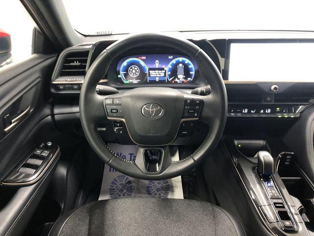 2024 Toyota CROWN XLE