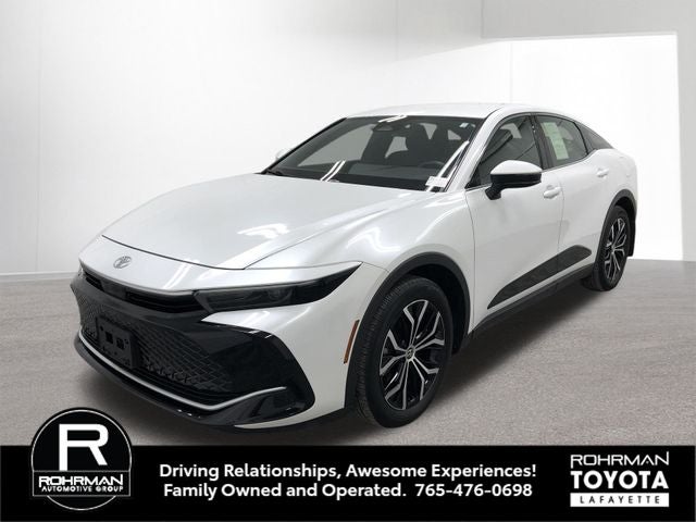 2024 Toyota CROWN XLE