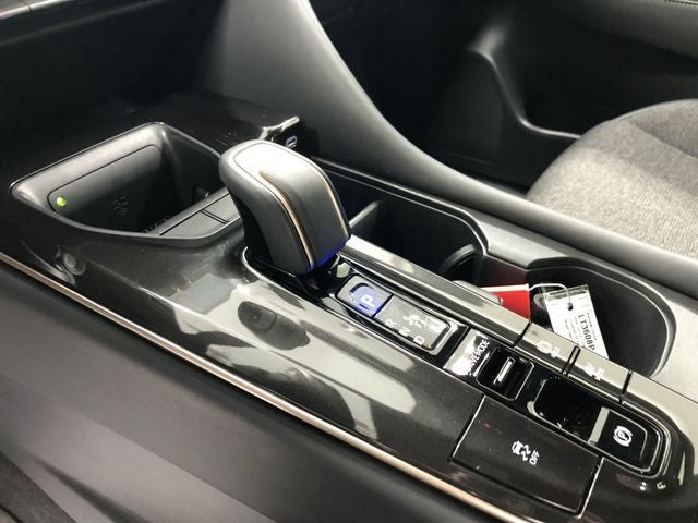 2024 Toyota CROWN XLE