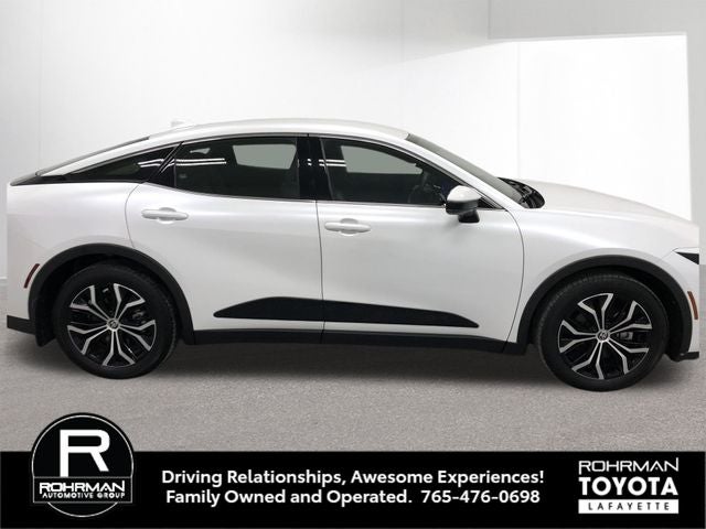 2024 Toyota CROWN XLE