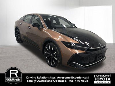 2023 Toyota Toyota Crown PLT Platinum