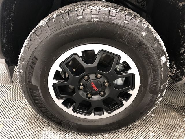 2025 Toyota 4RUNNER HYBRID TRD Off Road