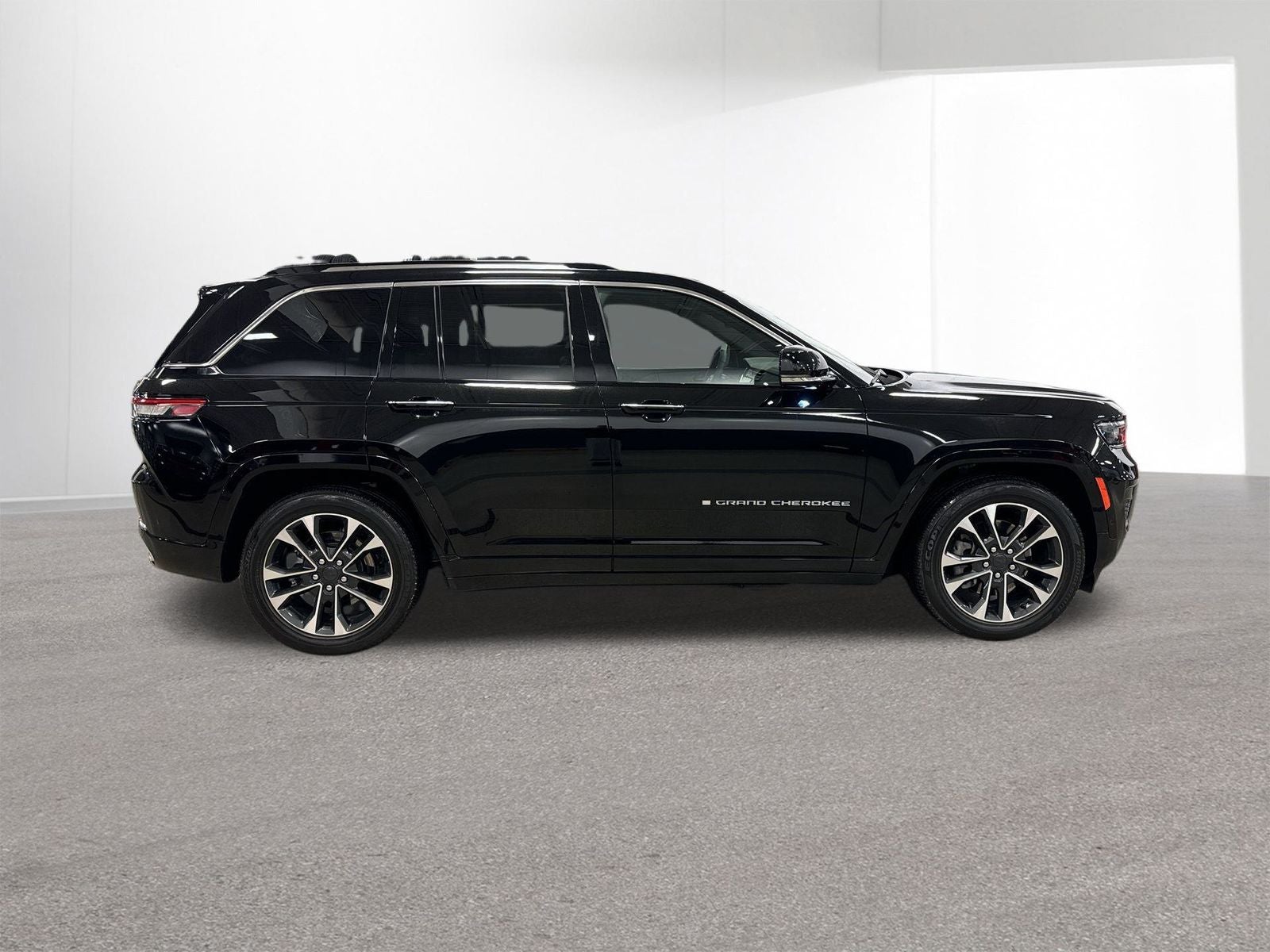 2022 Jeep Grand Cherokee Overland 4xe