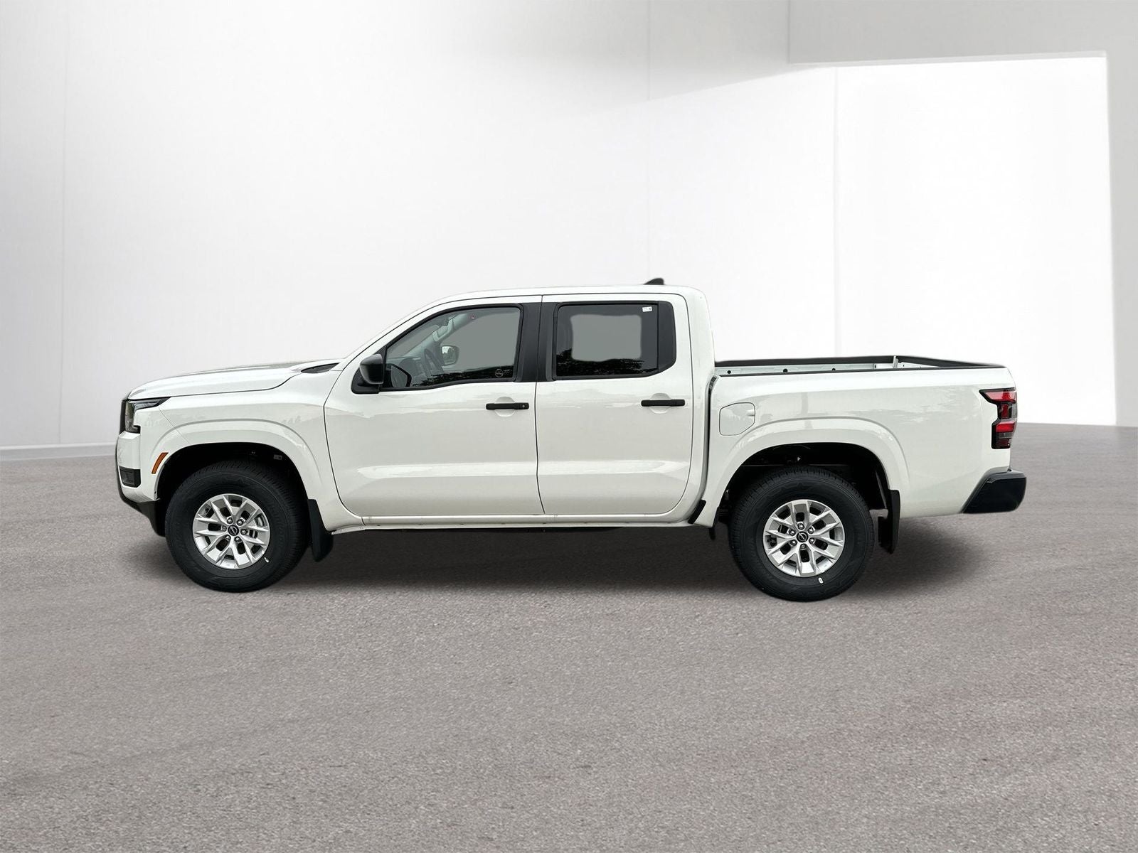 2025 Nissan Frontier S