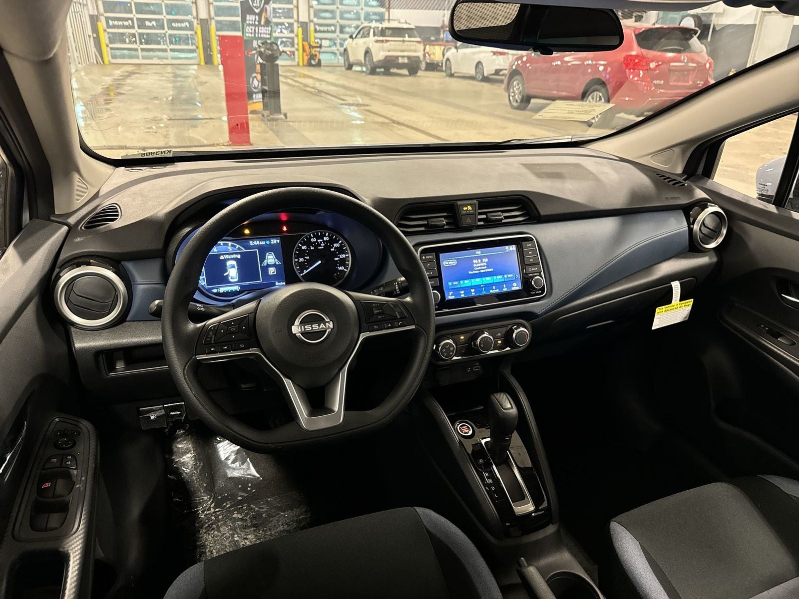 2025 Nissan Versa 1.6 SV